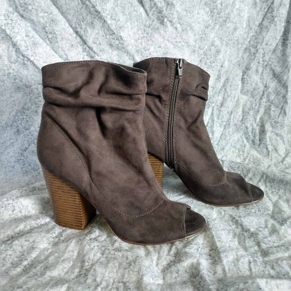 Indigo Rd Shoes - Indigo Rd faux suede open toe zip up bootie